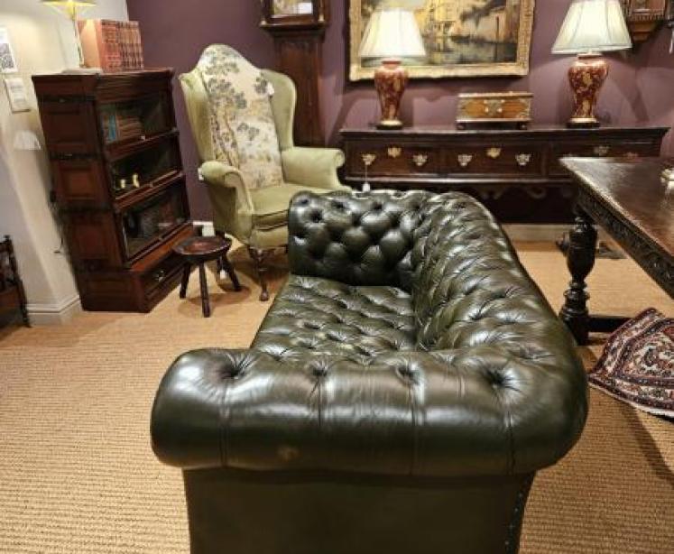 Victorian Leather Chesterfield - Image 5