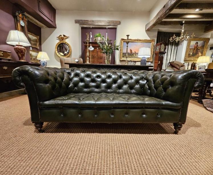 Victorian Leather Chesterfield - Image 7