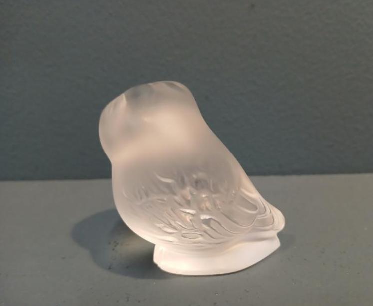 Lalique Opalescent Owl - Image 4