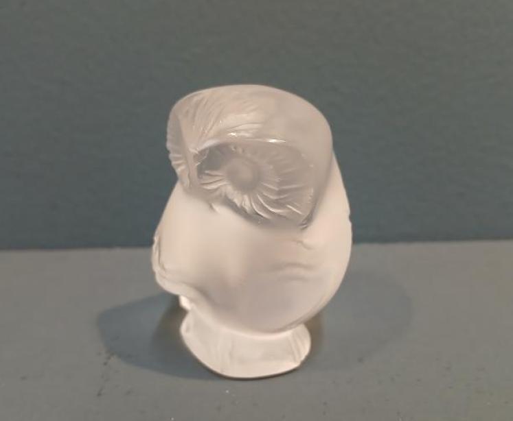 Lalique Opalescent Owl - Image 6
