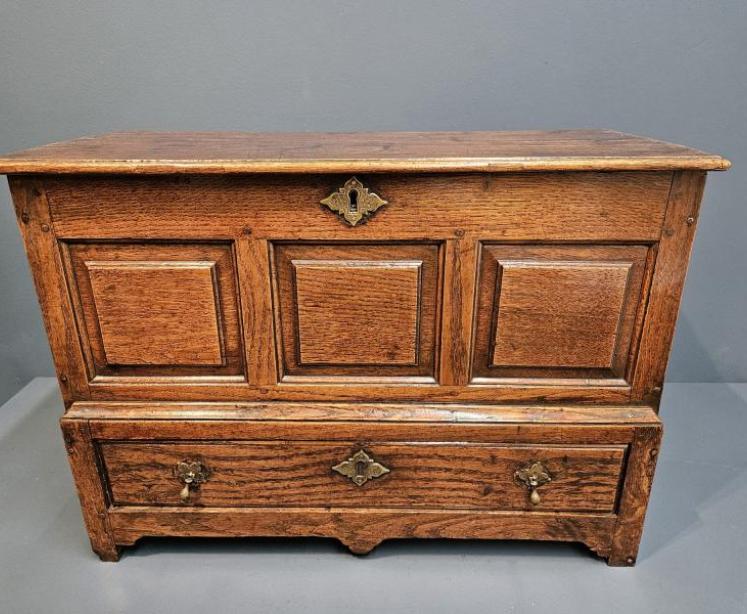 George II Oak Coffer Bach - Image 1