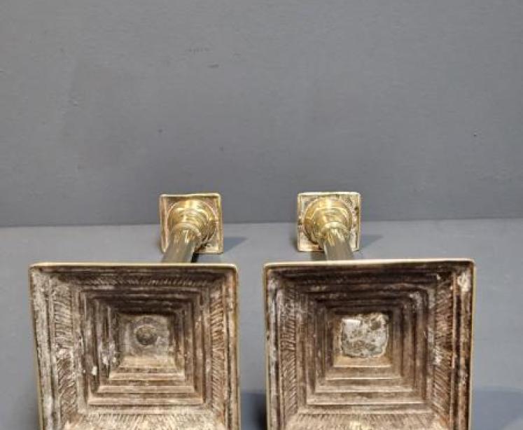 Pair of George III Brass Candlesticks - Image 3