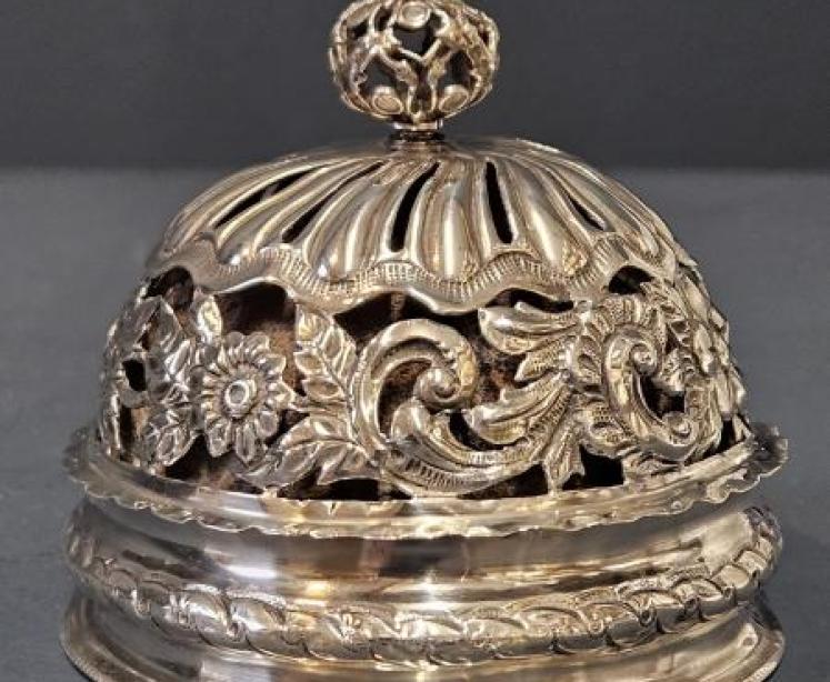 Superb Edwardian Silver Table Bell - Image 5