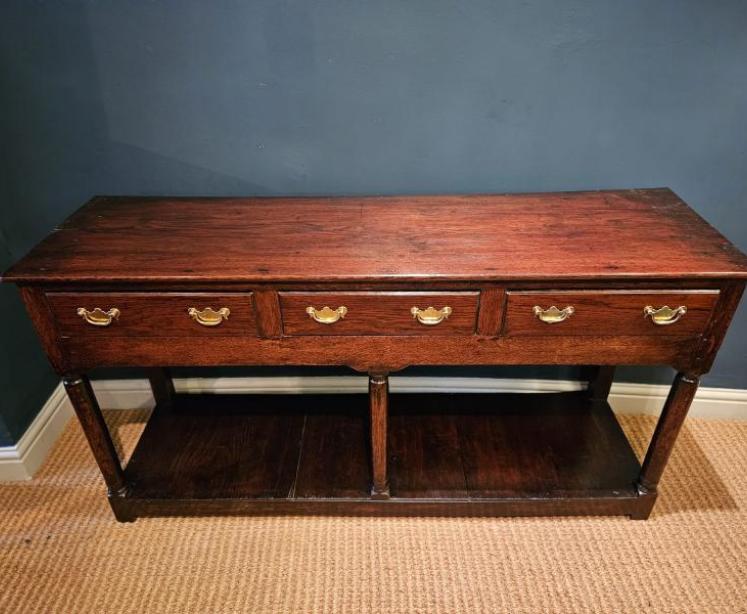 George II Oak Open Pot Board Dresser - Image 7
