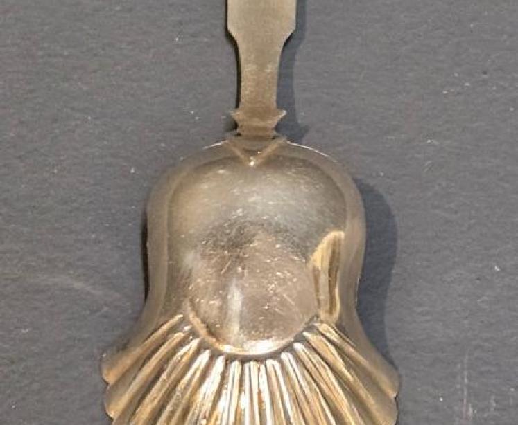 Fine Quality Victorian Silver Caddy Spoon  - Image 4