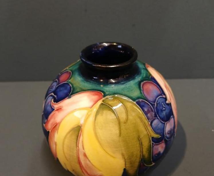 Moorcroft Leaf & Berries Globular Vase - Image 4