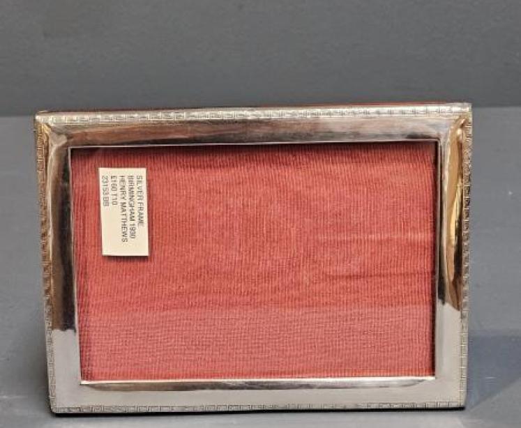 George V Silver Photo Frame - Image 3