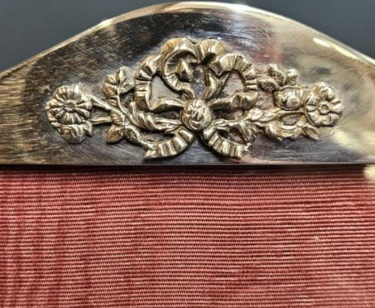 Superior Quality Victorian Silver Photo Frame - Image 6
