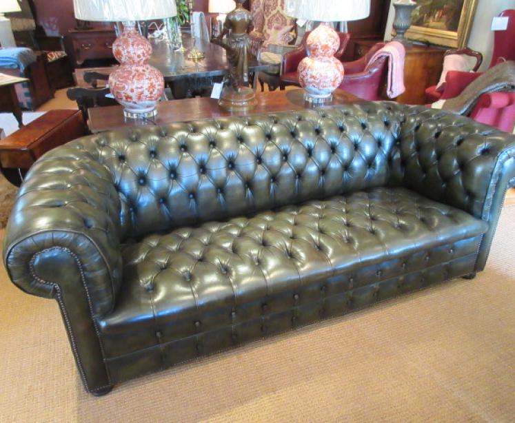 Superb 1930's Olive Green Leather Chesterfield Settee - Image 5