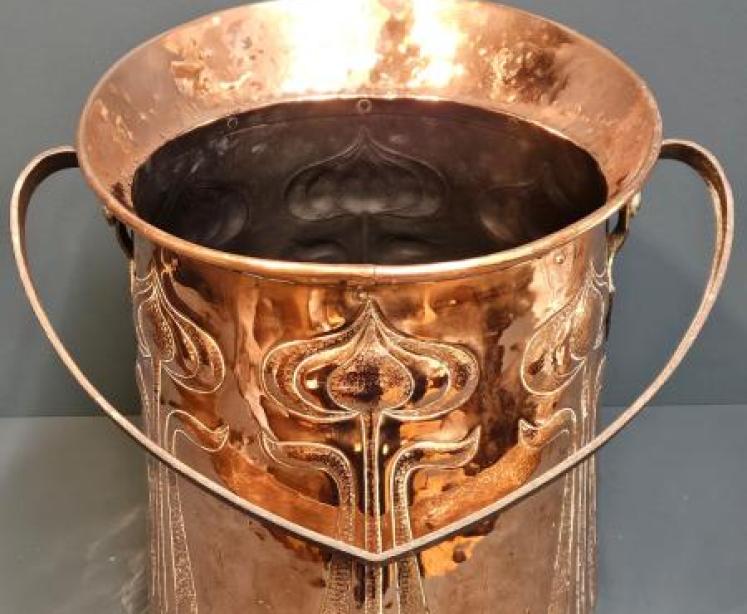Art Nouveau Copper Coal Scuttle - Image 2