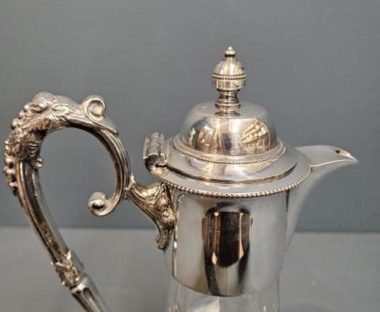 Late Victorian Silver Plated and Crystal Claret Jug - Image 4