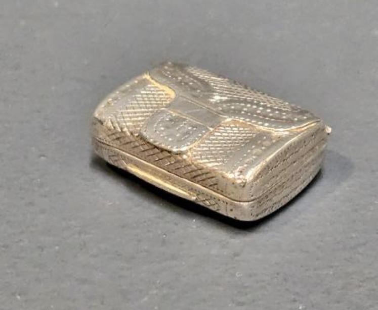 Silver Vinaigrette - Image 5