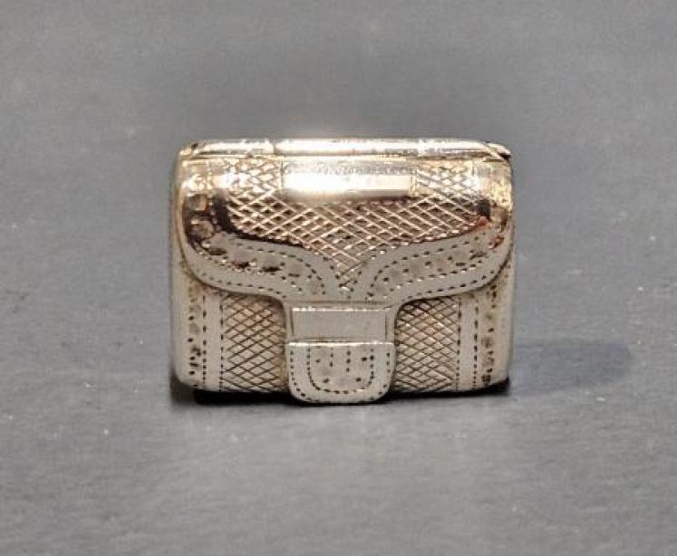 Silver Vinaigrette - Image 6