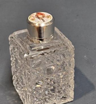 Outstanding Quality Silver and Enamel Scent Bottle