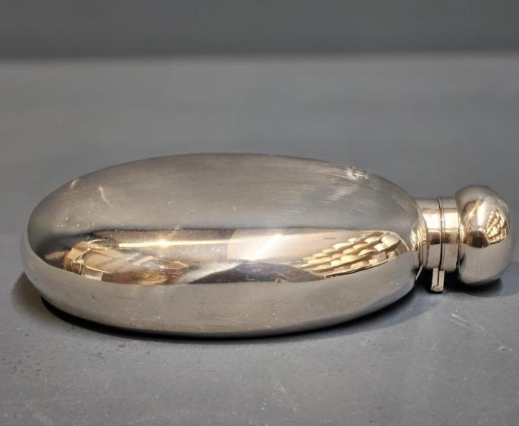 Victorian Oval Silver Hip Flask - Image 7