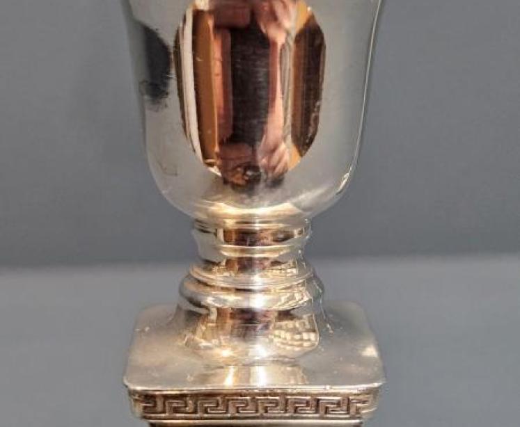 Pair of George V Period Walker & Hall Silver Candlesticks - Image 4