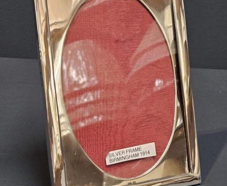 George V Silver Photo Frame - Image 5