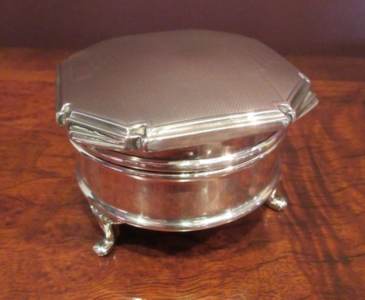George V Period Silver Engined Turned Ring Box - Image 1