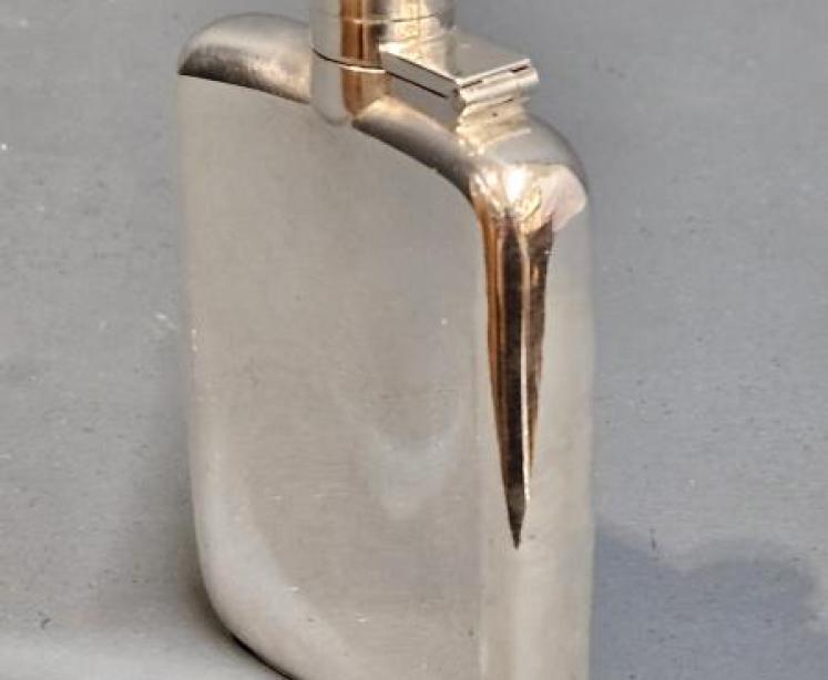 George V Period Silver Curved Hip Flask - Image 1