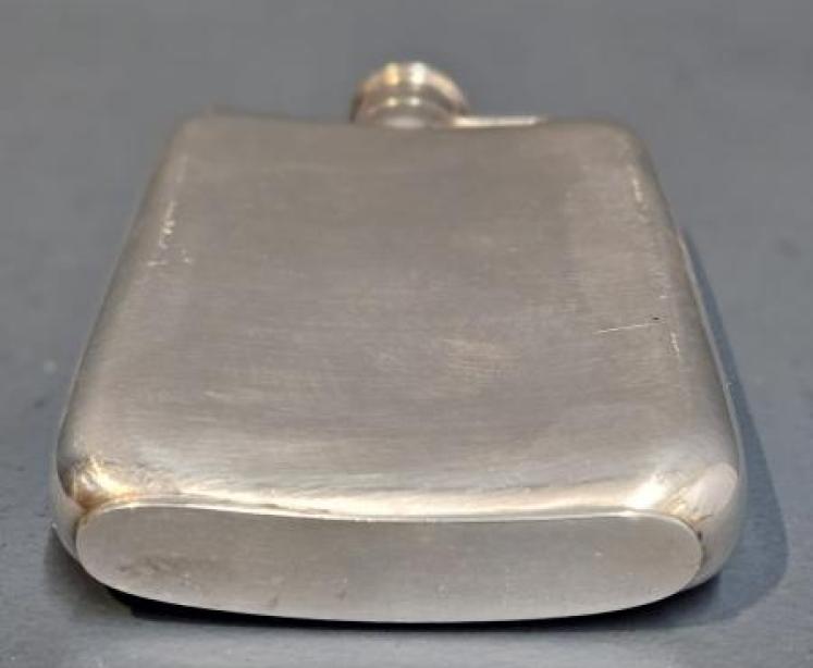 George V Period Silver Curved Hip Flask - Image 3