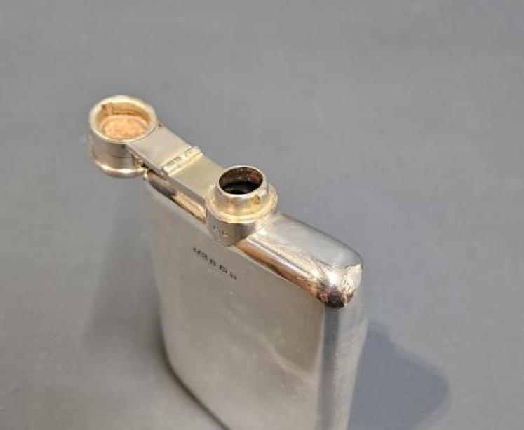 George V Period Silver Curved Hip Flask - Image 7