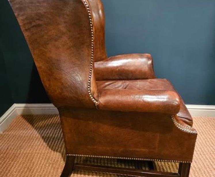 Superb 1920's Brown Leather Wing Arm Chair - Image 2