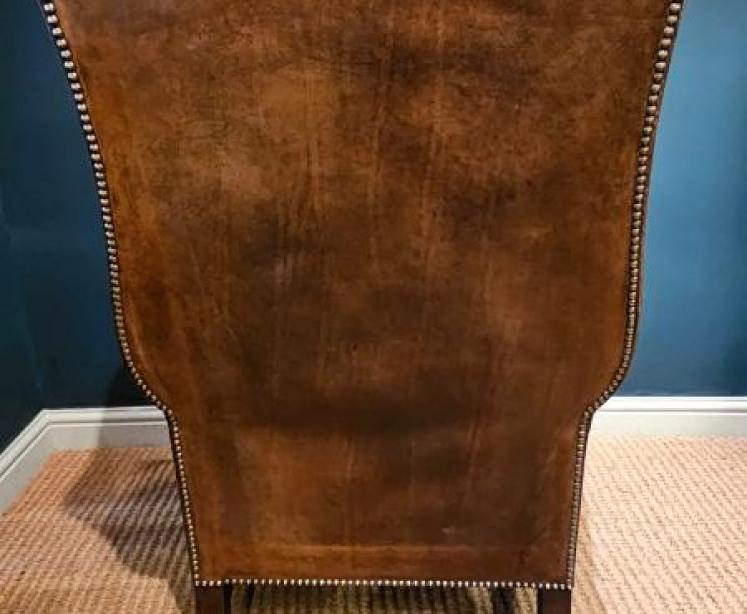 Superb 1920's Brown Leather Wing Arm Chair - Image 3