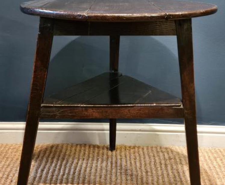 George III Oak Cricket Table - Image 4