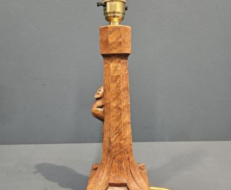 1950's Thompson of Kilburn Mouseman Table Lamp - Image 5