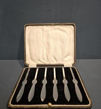 Set of Six George V Silver Crab Picks