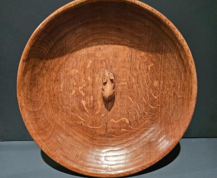 Large Thompsons of Kilburn Mouseman Adzed Oak Bowl - Image 1