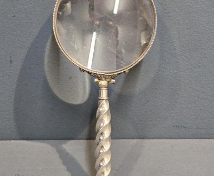 Victorian Silver Magnifying Glass  - Image 4