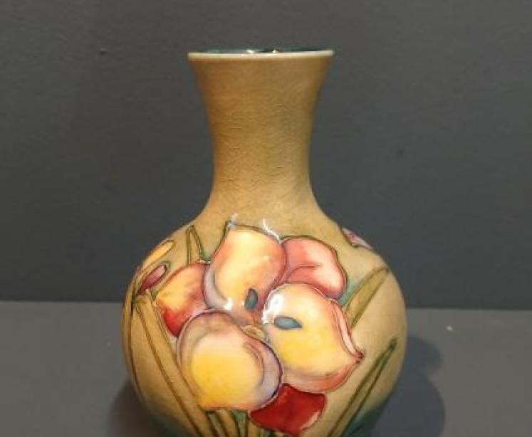 Moorcroft Freesia on Green Ground Vase - Image 7
