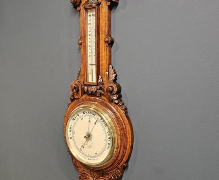 Victorian Carved Oak Banjo Barometer - Image 3