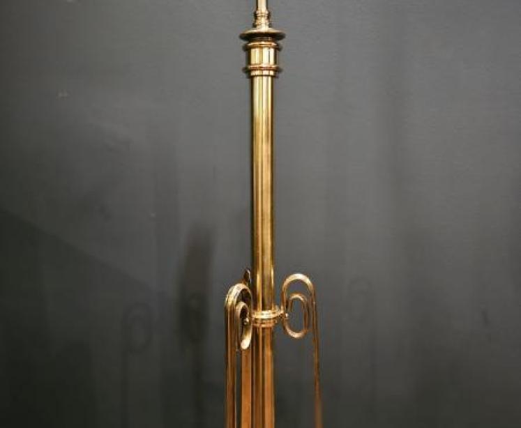 Edwardian Brass Rise and Fall Lamp Standard - Image 3