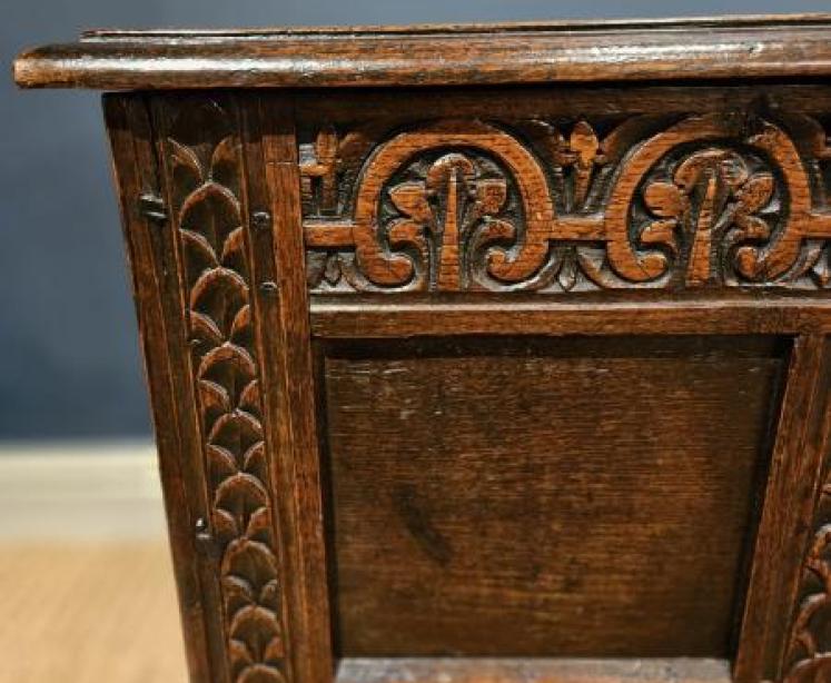 George I Oak Coffer - Image 2