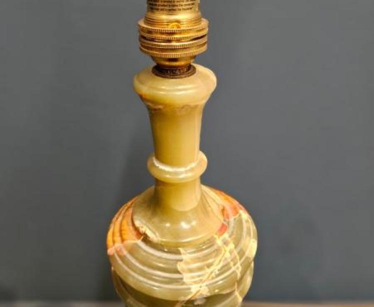 1920' Marble Table Lamp  - Image 3