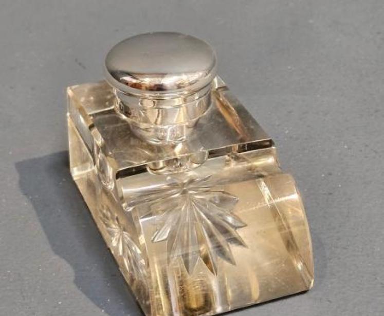 Victorian Silver and Crystal Pen and Ink Stand - Image 5