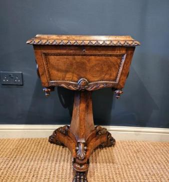 William IV Walnut Teapoy 