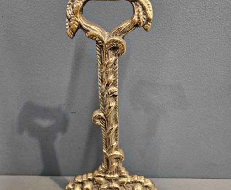 Victorian Brass Flower Basket Door Stop - Image 3