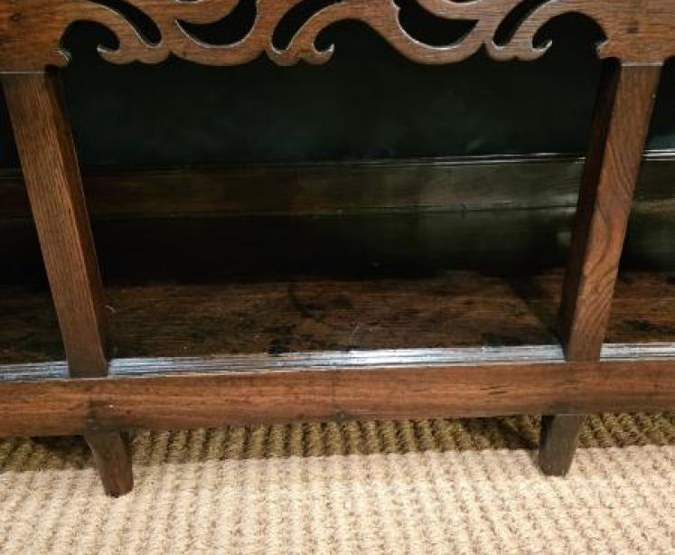 George II Oak Open Pot Board Dresser - Image 2