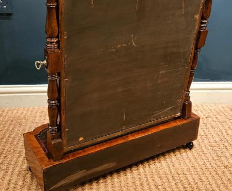 Early Victorian Mahogany Toilet Mirror  - Image 4