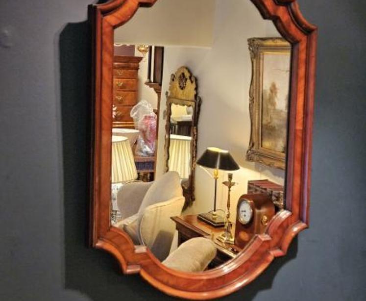 Early Victorian Figured Mahogany Mirror - Image 4