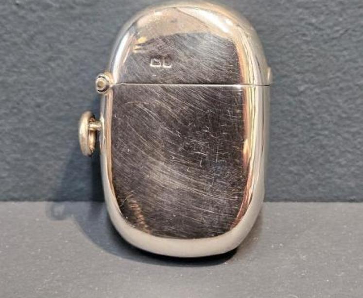 Edwardian Chester Silver Vesta - Image 2