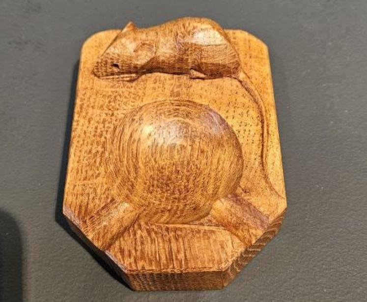 Thompson's of Kilburn Mouseman Ashtray - Image 4