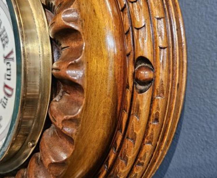 Victorian Carved Walnut Cased Aneroid Barometer - Image 5