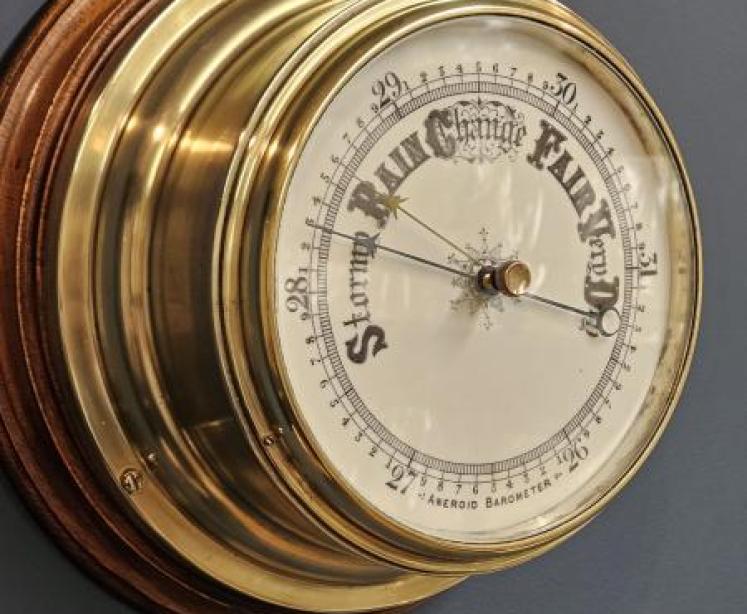 Victorian Ships Bulk Head Barometer - Image 2