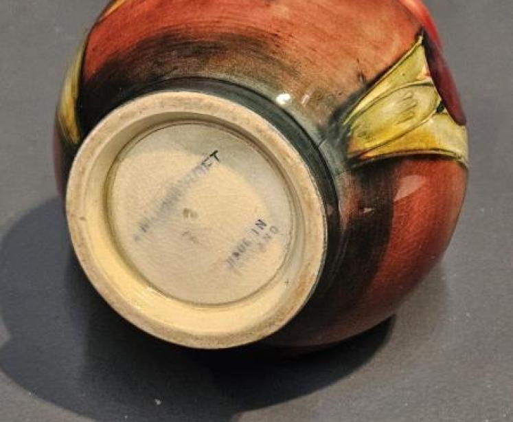 Moorcroft Slipper Orchid Flambé Vase - Image 6