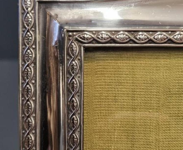 George V Silver Photo Frame - Image 4