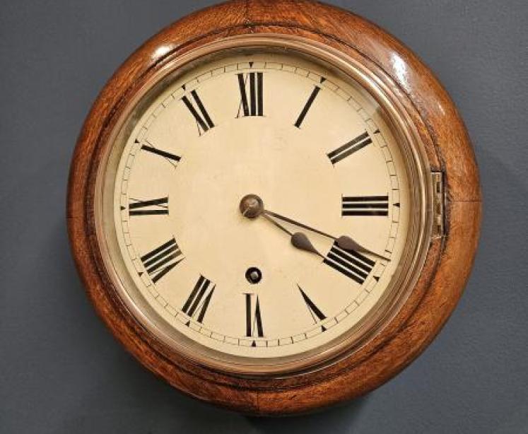 Victorian Oak 8" Dial Clock - Image 1